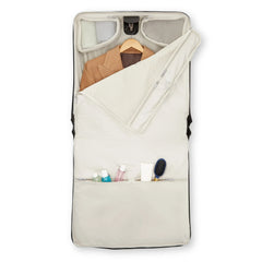 Silhouette 18 Softside Garment Bag Spinner